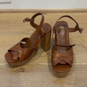 Zara Women's Tan Platform Heels